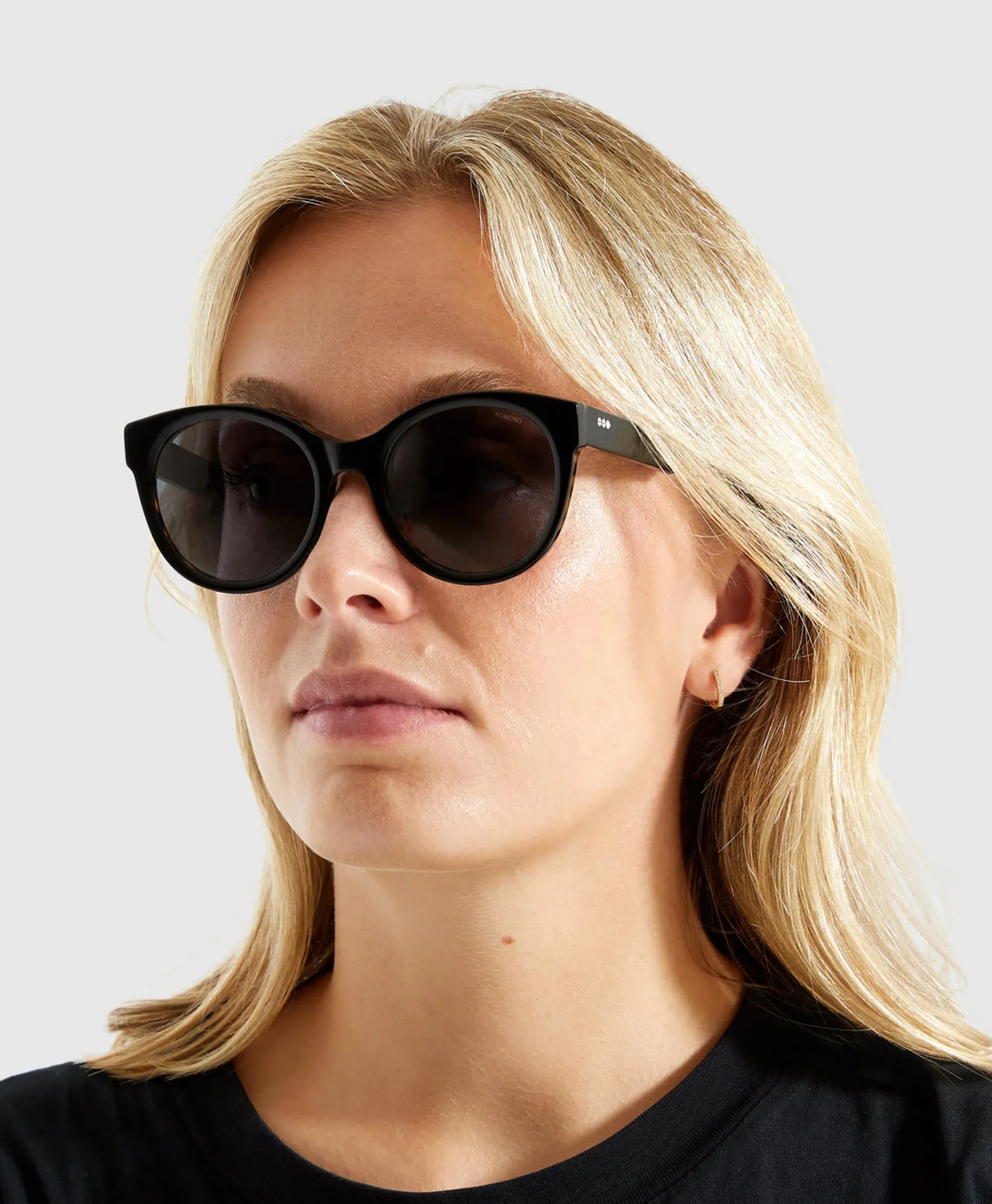 Komono Zonnebril Jade Black Tortoise Zwart